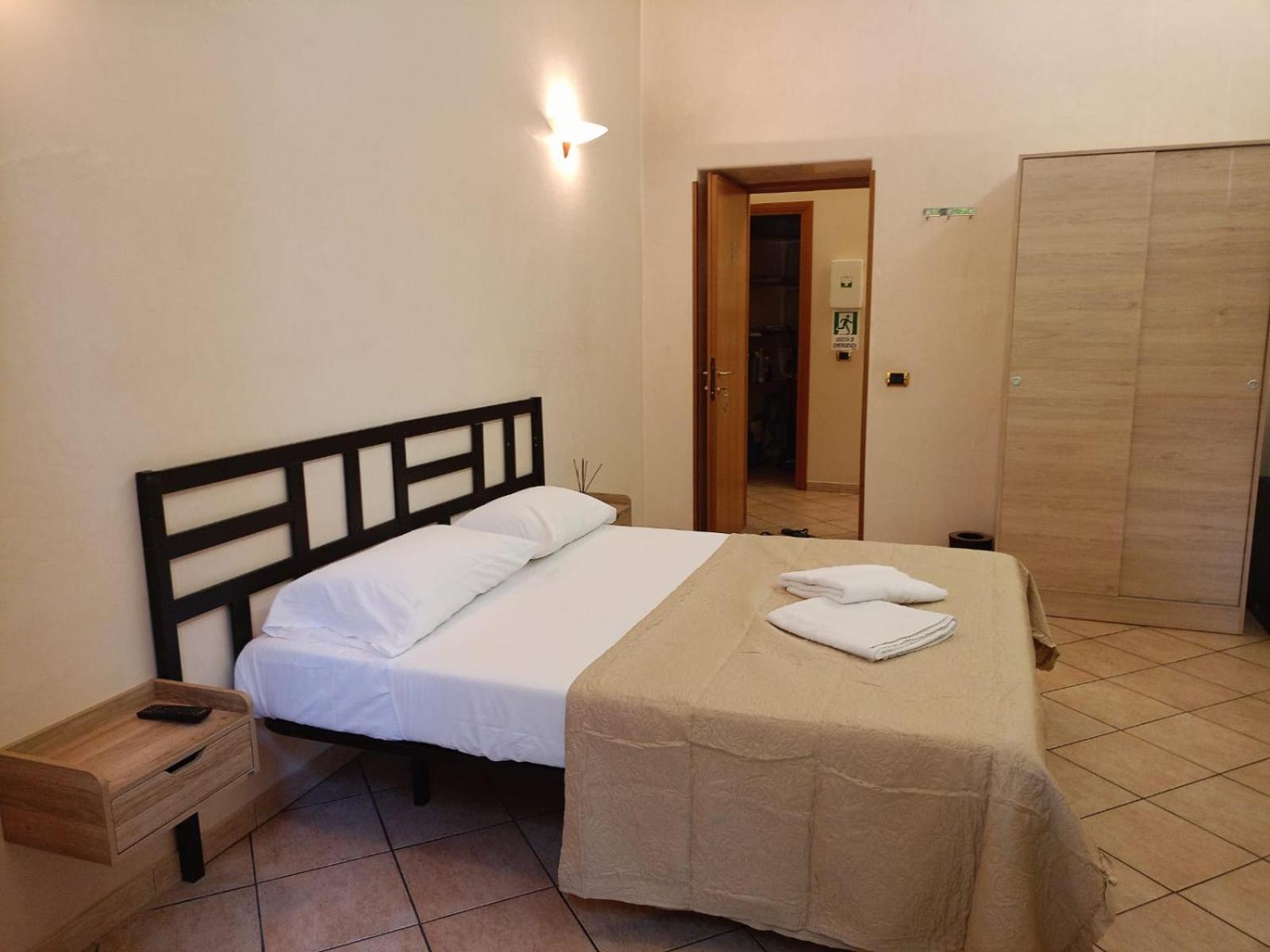 Ragusa Bis Roma Esterno foto
